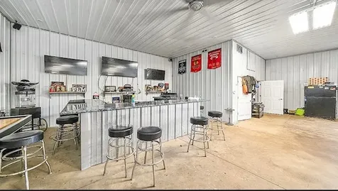 2912 Woodlawn Road Sterling IL 61081