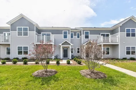 402 Comstock Road South Elgin IL 60177