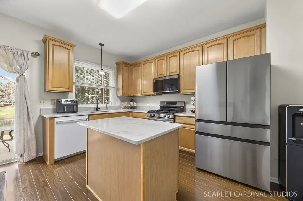 2826 Peachtree Circle Aurora IL 60502