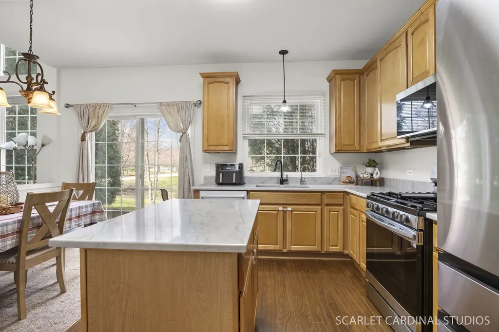 2826 Peachtree Circle Aurora IL 60502