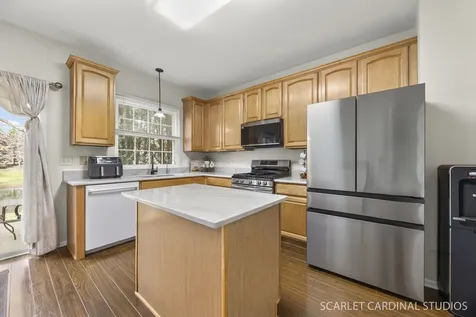 2826 Peachtree Circle Aurora IL 60502