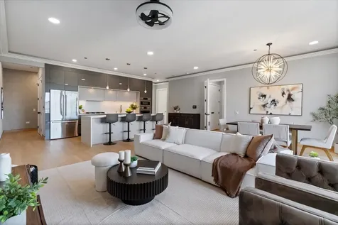 2024 West Irving Park Road Chicago IL 60618