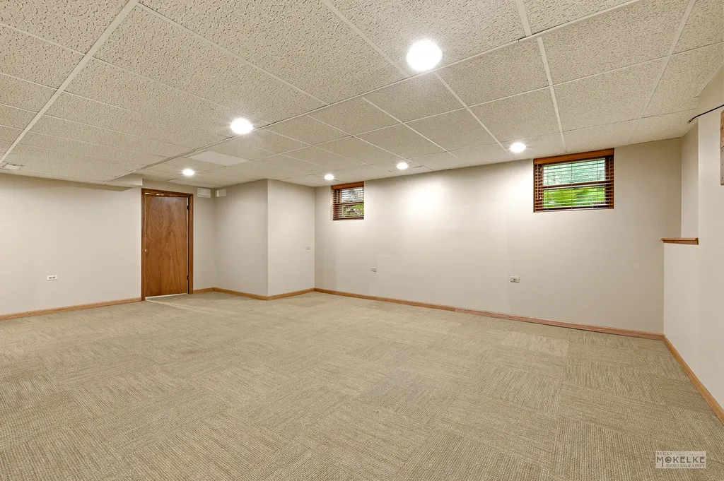 2340 Ridgewood Road Lisle IL 60532