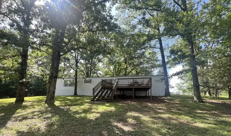 395 Arrowhead Drive Goreville IL 62939