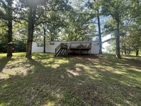395 Arrowhead Drive Goreville IL 62939