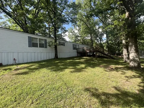 395 Arrowhead Drive Goreville IL 62939