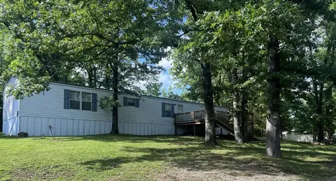 395 Arrowhead Drive Goreville IL 62939