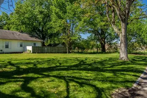 801 18TH Street Rockford IL 61104