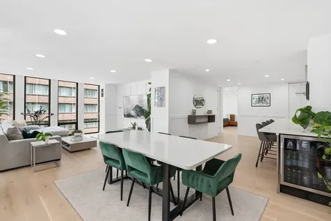 200 East Delaware Place Chicago IL 60611