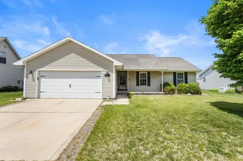 602 Wingstem Drive St. Joseph IL 61873