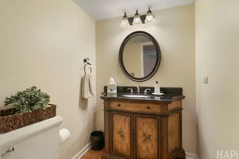 1090 Winding Glen Court Carol Stream IL 60188