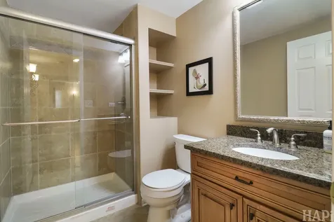 1090 Winding Glen Court Carol Stream IL 60188