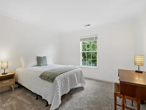 260 Summerdale Lane Algonquin IL 60102