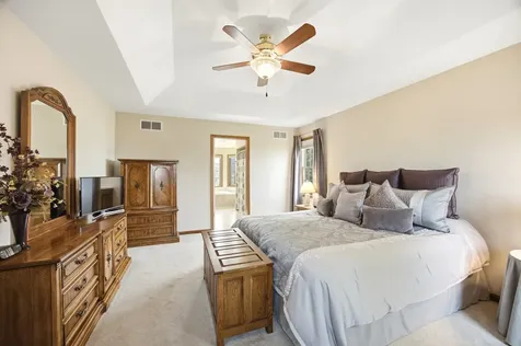 5121 Tall Oaks Drive Ringwood IL 60072