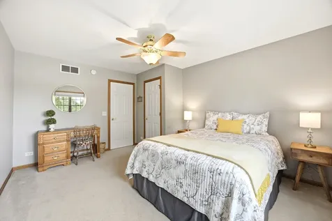 5121 Tall Oaks Drive Ringwood IL 60072