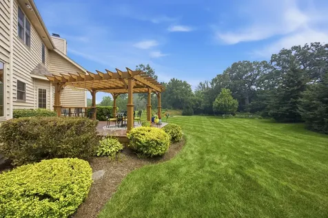 5121 Tall Oaks Drive Ringwood IL 60072