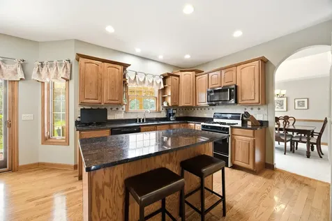 5121 Tall Oaks Drive Ringwood IL 60072