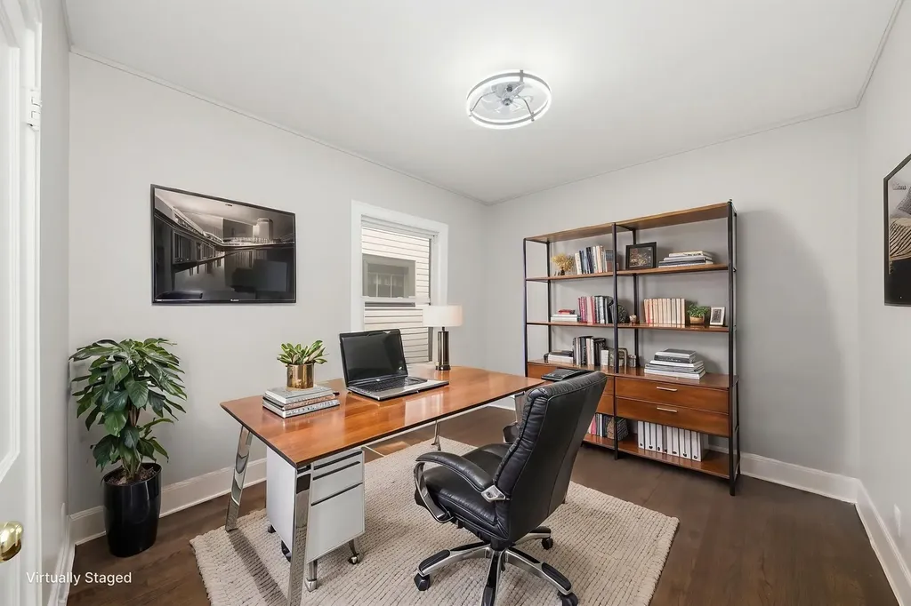 10742 South Prairie Avenue Chicago IL 60628
