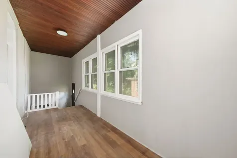 10742 South Prairie Avenue Chicago IL 60628