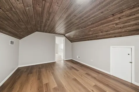 10742 South Prairie Avenue Chicago IL 60628