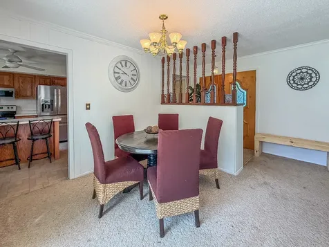 2112 Plymouth Drive Champaign IL 61821