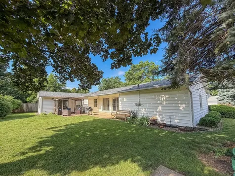 2112 Plymouth Drive Champaign IL 61821