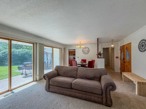 2112 Plymouth Drive Champaign IL 61821