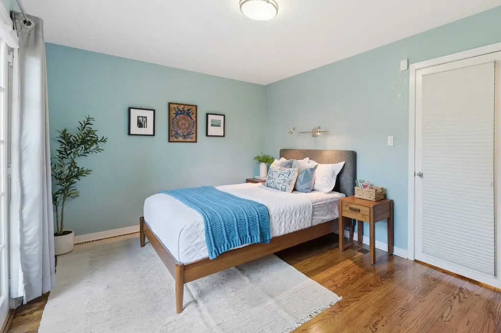 1429 West Huron Street Chicago IL 60642