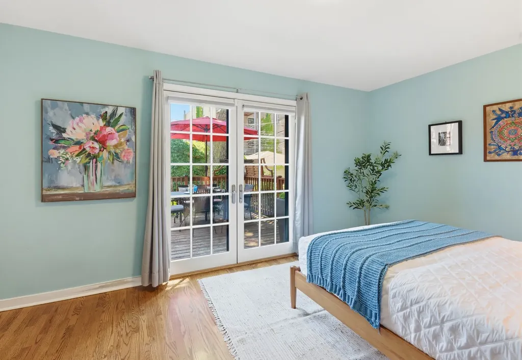 1429 West Huron Street Chicago IL 60642