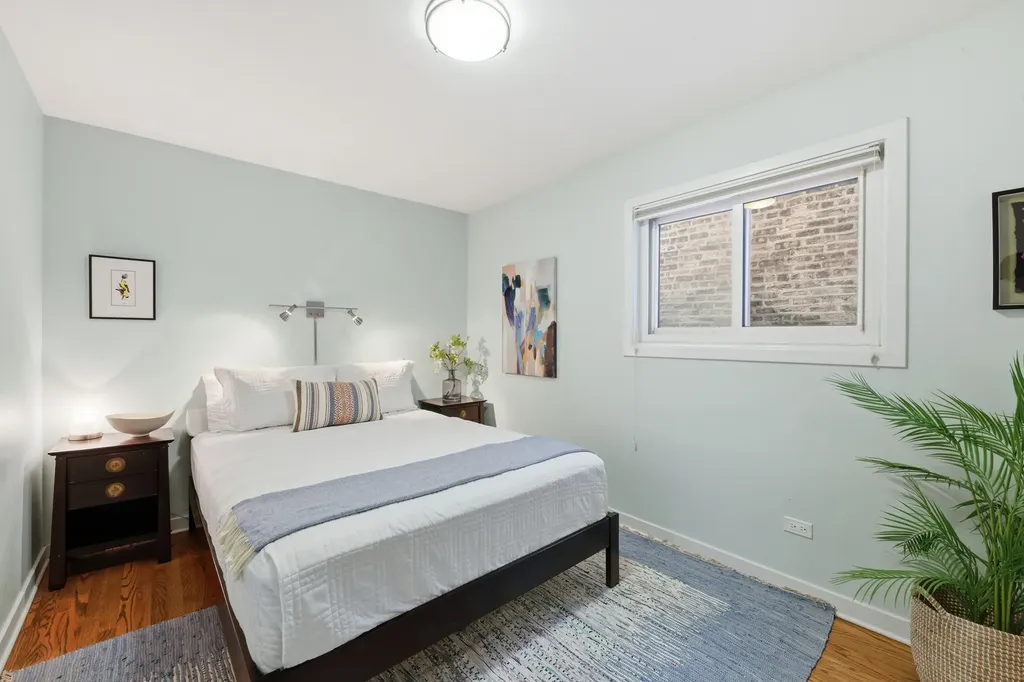 1429 West Huron Street Chicago IL 60642