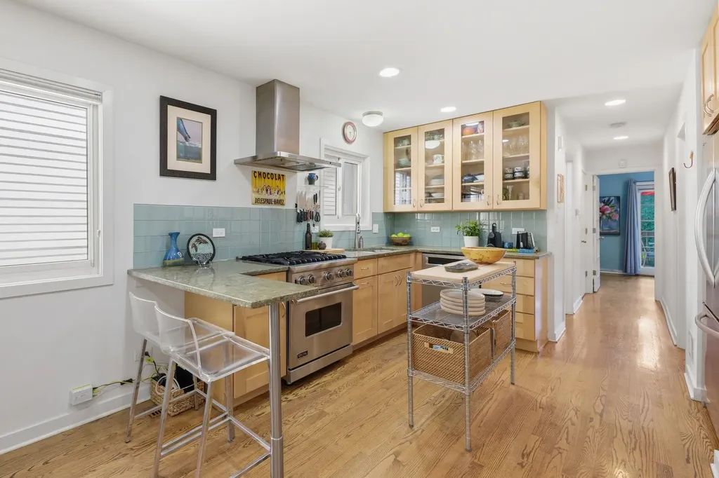 1429 West Huron Street Chicago IL 60642