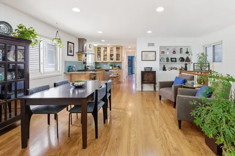 1429 West Huron Street Chicago IL 60642