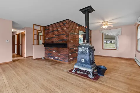10808 Gasch Road Harvard IL 60033