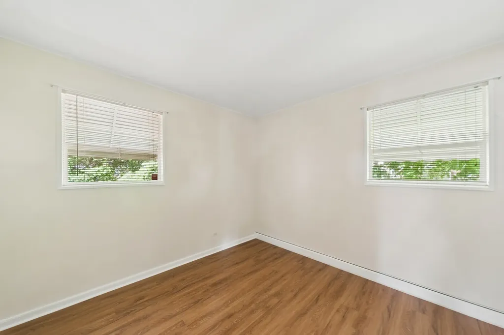 2900 Grouse Lane Rolling Meadows IL 60008