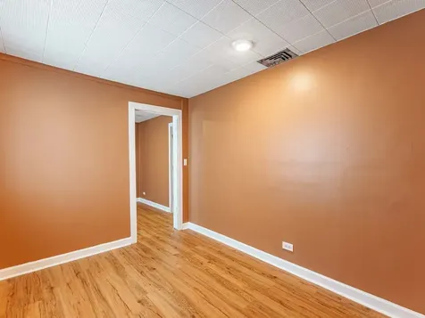 2137 Oak Park Avenue Berwyn IL 60402