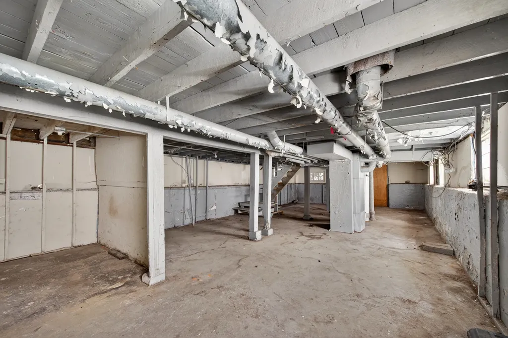 6603 South Oakley Avenue Chicago IL 60636