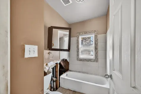 6603 South Oakley Avenue Chicago IL 60636