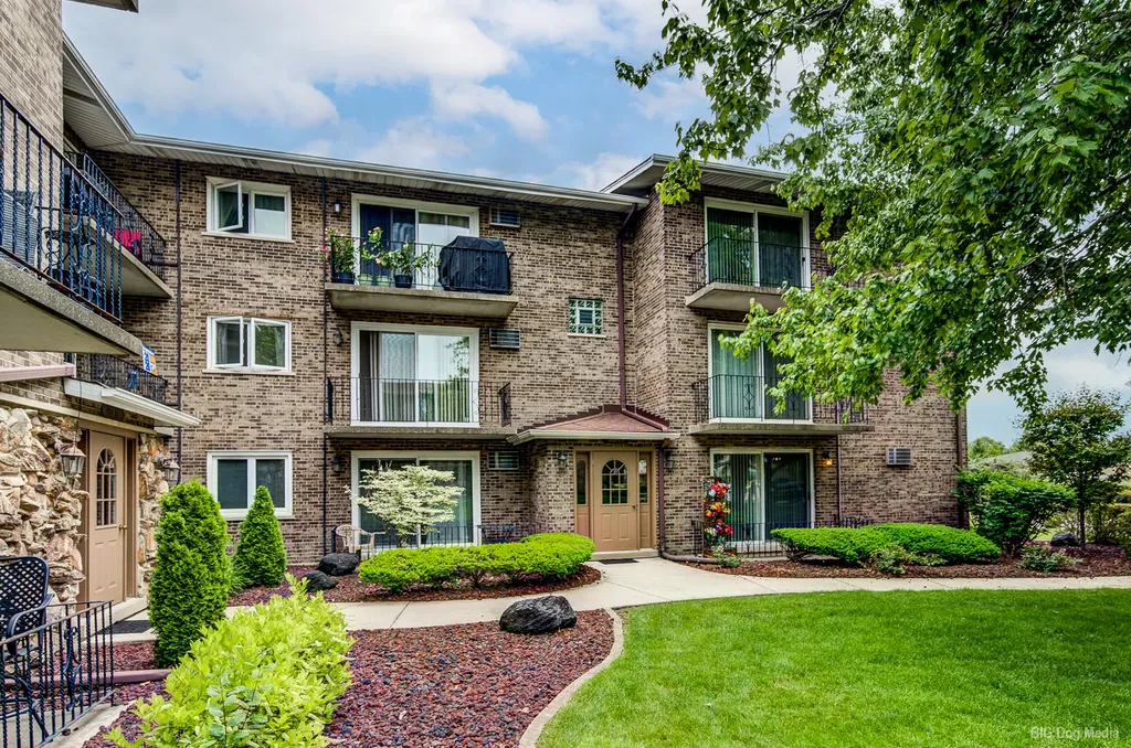 9024 West 140th Street Orland Park IL 60462