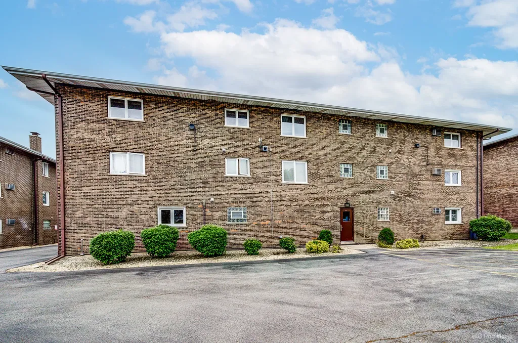 9024 West 140th Street Orland Park IL 60462