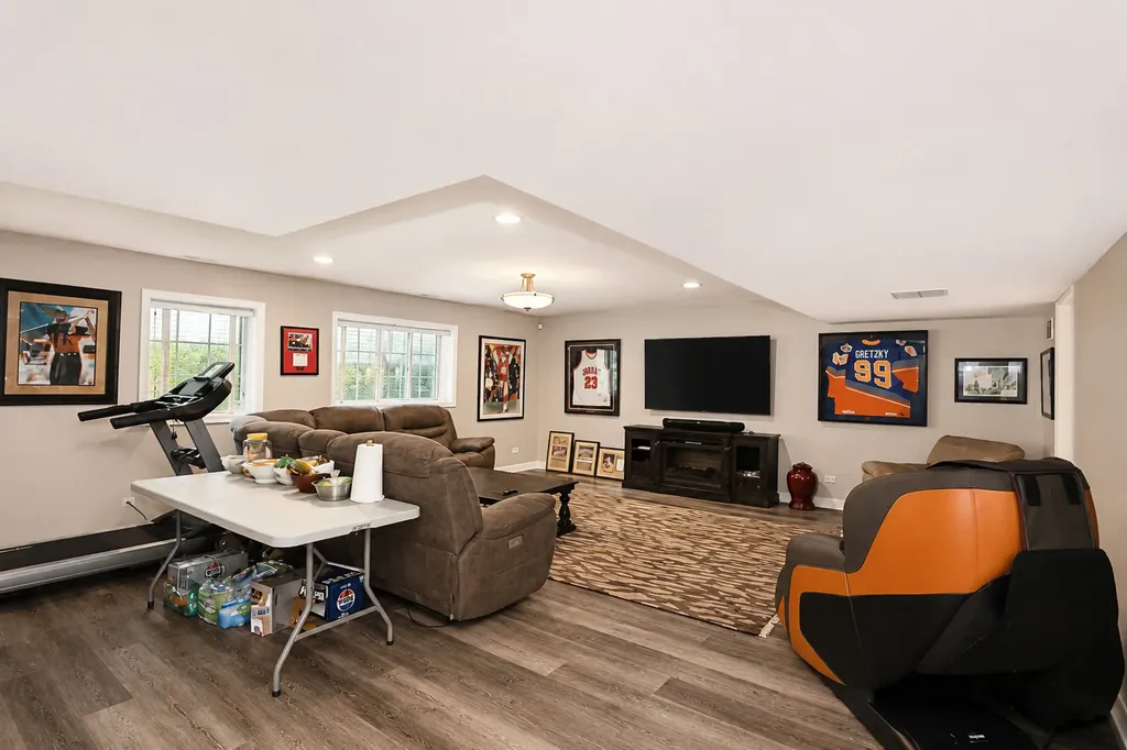 1248 Lake Shore Drive Lisle IL 60532