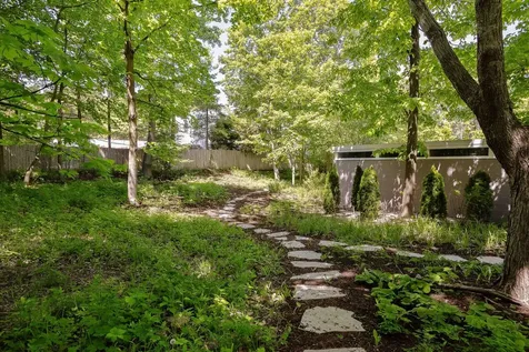 151 Maple Avenue Highland Park IL 60035