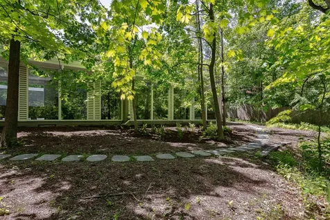 151 Maple Avenue Highland Park IL 60035