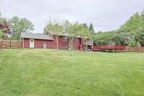 9012 Swanson Road Lake In The Hills IL 60156
