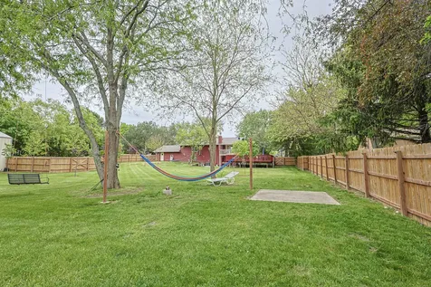 9012 Swanson Road Lake In The Hills IL 60156