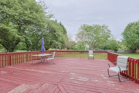 9012 Swanson Road Lake In The Hills IL 60156