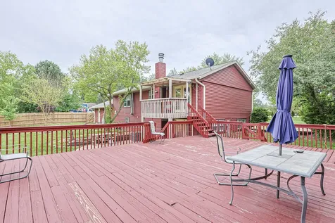 9012 Swanson Road Lake In The Hills IL 60156