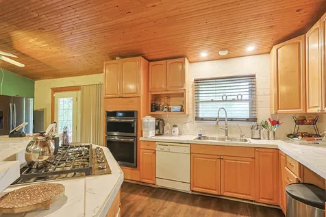 9012 Swanson Road Lake In The Hills IL 60156