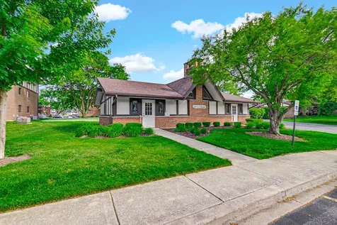 11015 South Theresa Circle Palos Hills IL 60465