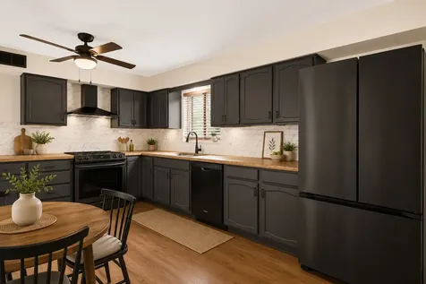 11015 South Theresa Circle Palos Hills IL 60465