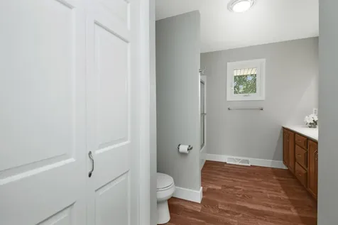 104 South Williamsburg Drive Bloomington IL 61704